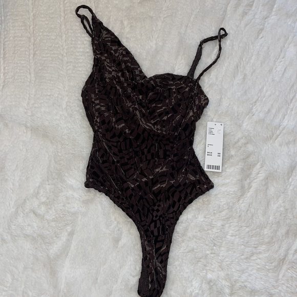 Out from Under Velvet Weekender Bodysuit - Picture 2 of 4